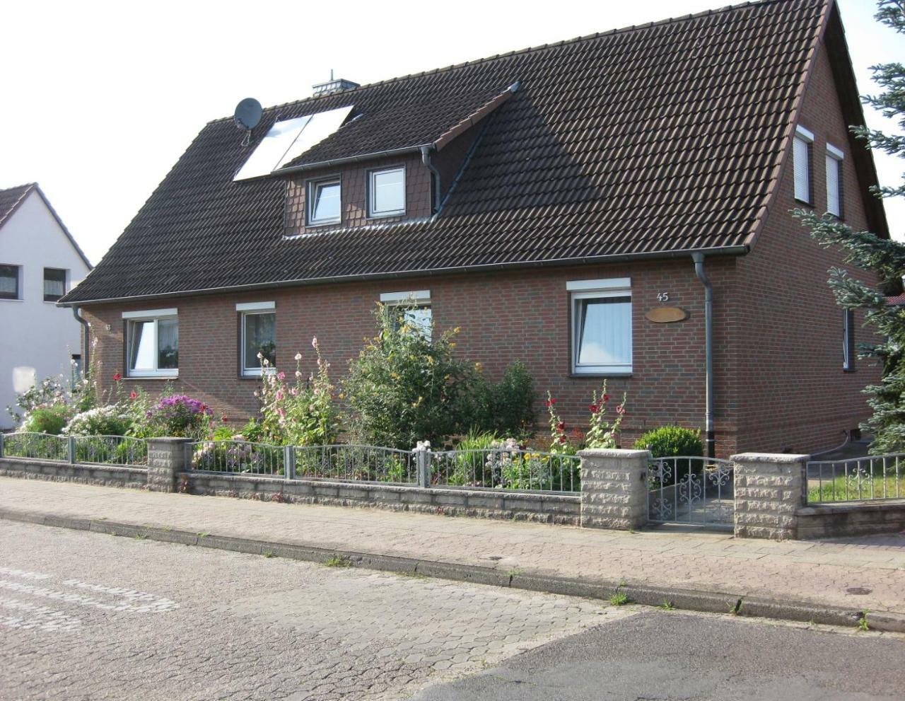 Gollnow Lägenhet Soltau Exteriör bild